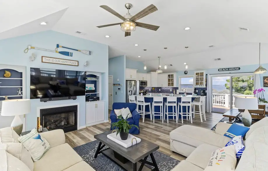 A Birdie’s Eye View 31-CL