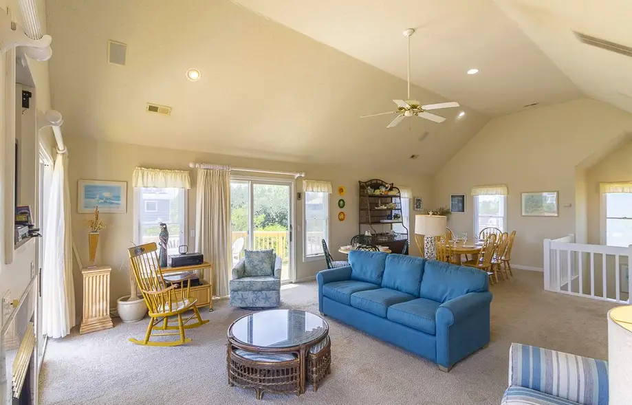 Lago Vista 77-K