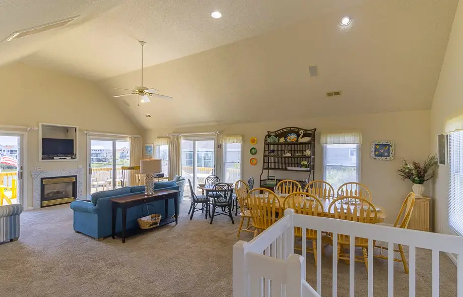 Lago Vista 77-K
