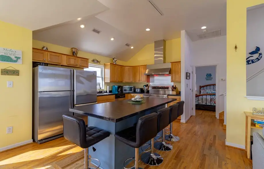 The Blue Whale SWB-36